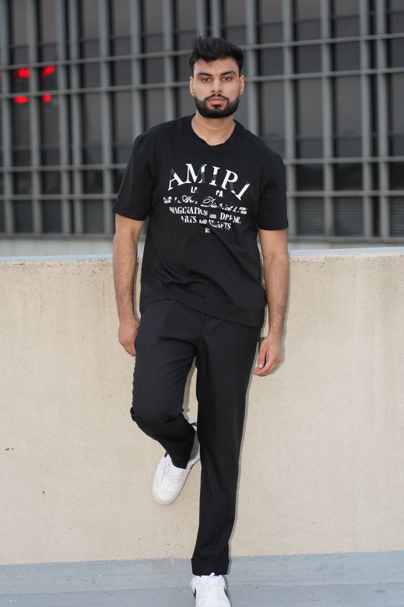 DISTRESSED ARTS DISTRICT T - SHIRT 'BLACK' - Omfori - Amiri - AMJYTE1001Black